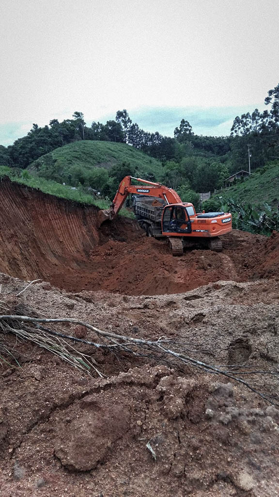 cassiano_terraplenagem_bressan_represa_cerro_azul_015