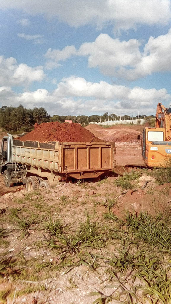 cassiano_terraplenagem_condominio_araucaria_01