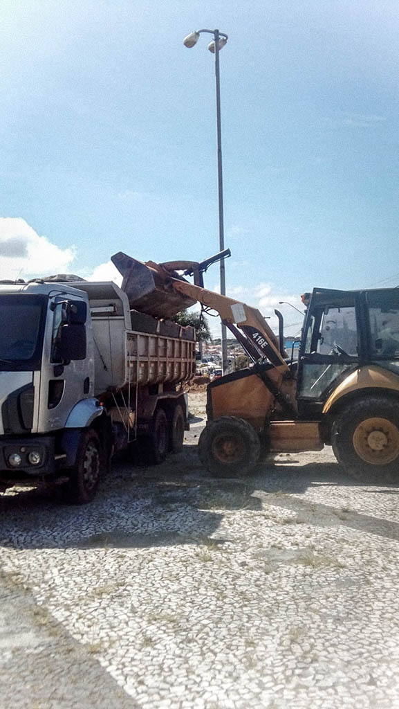 cassiano_terraplenagem_revitalizacao_praca_olho_campo_largo_05